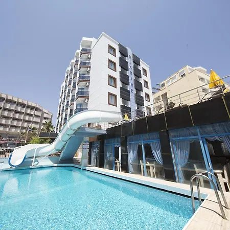 Sea Bird & Hotell 3*